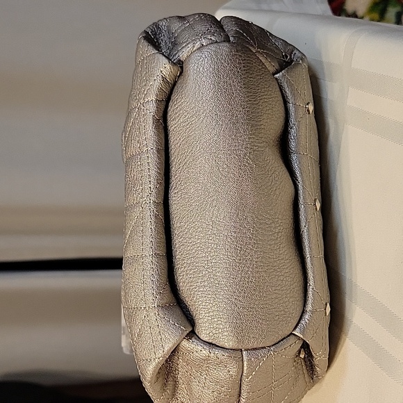 Nicole Miller Studded Quilted Vegan Fauw leather small bag, Silver - Picture 5 of 9